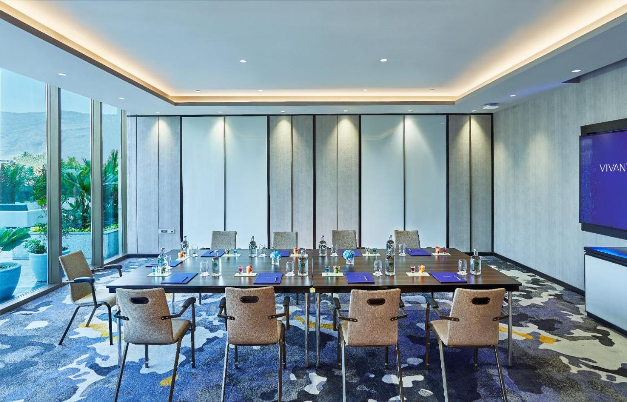 Vivanta Navi Mumbai Turbhe Exterior foto